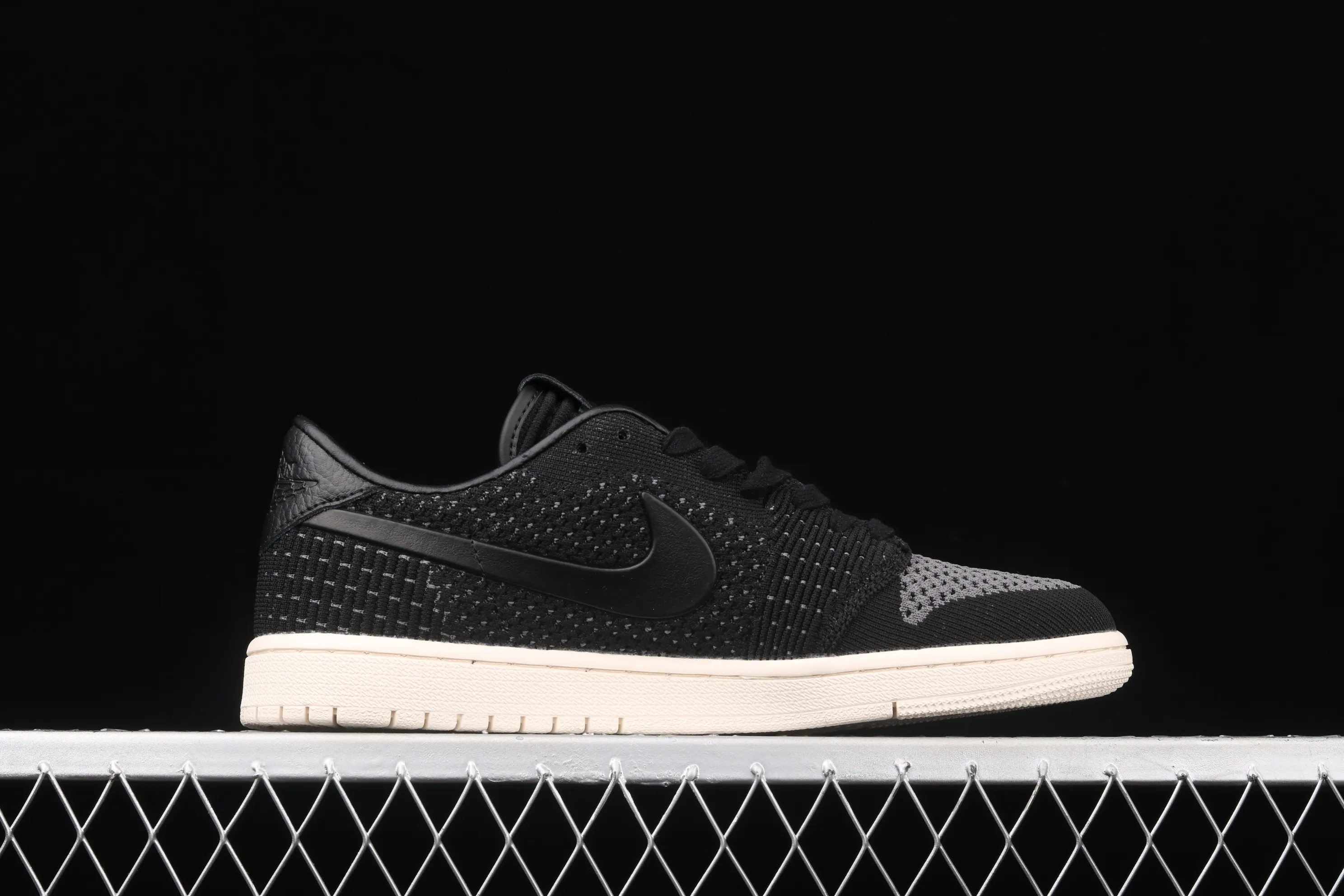 All categories Air Jordan Jordan series basketball shoes Air Jordan 1 Low Air Jordan 1 Low AJ1 Joe 1 knitted black low-top basketball shoes AH4506-010
